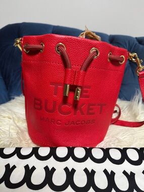Marc Jacobs Red Pebbled Leather Bucket Bag with Gold Hardware